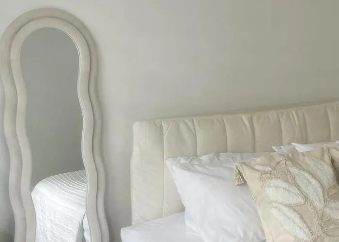 Crashpad * Manila