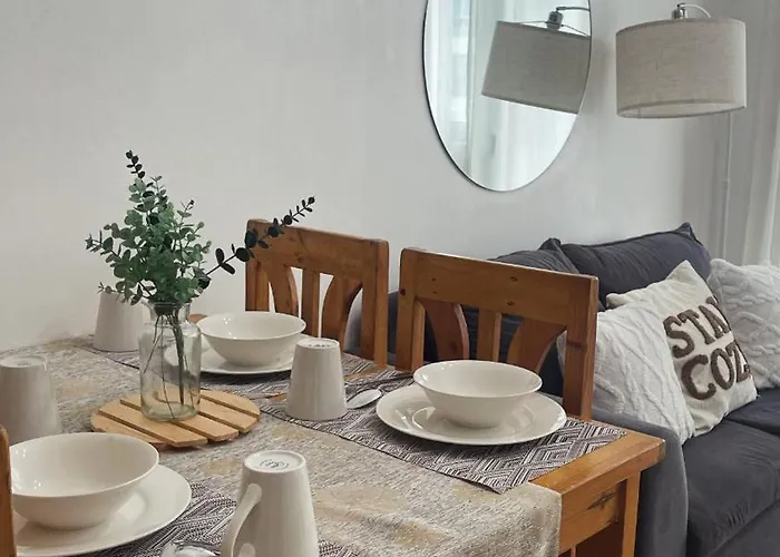 Crashpad Bed & Breakfast Manila